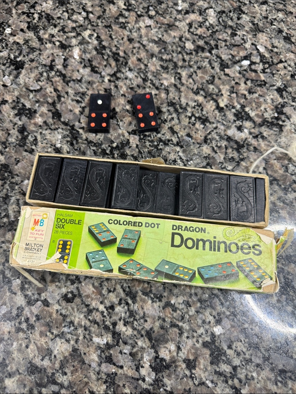 Milton Bradley vintage Colored Dot Dragon Dominoes Set — Black